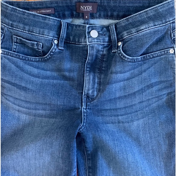 NYDJ Marilyn Straight Women’s Crop Jean Size 8 - Picture 7 of 8